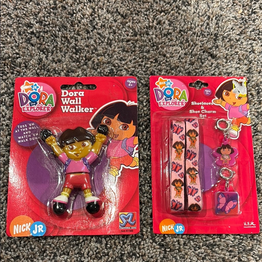 Dora The Explorer Wall Walker Toy + Shoelaces & Shoe Charm Set NEW Nick JR Y2K